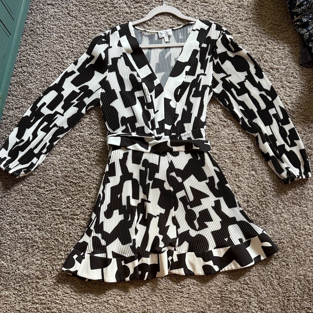 Milly Black and White Abstract Long Sleeve Dress